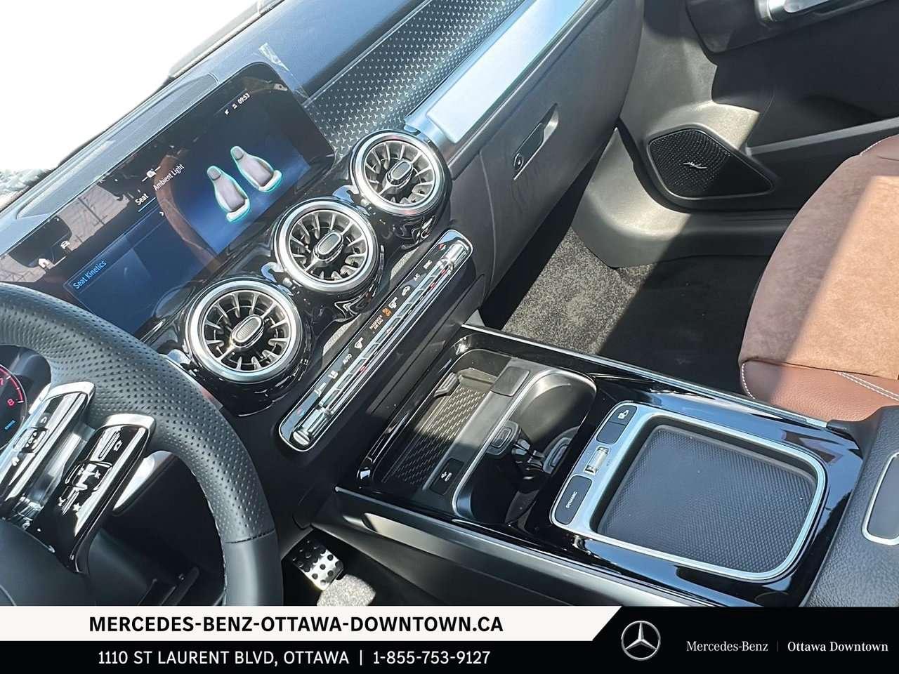 2026 Mercedes-Benz GLB 4MATIC SUV Photo