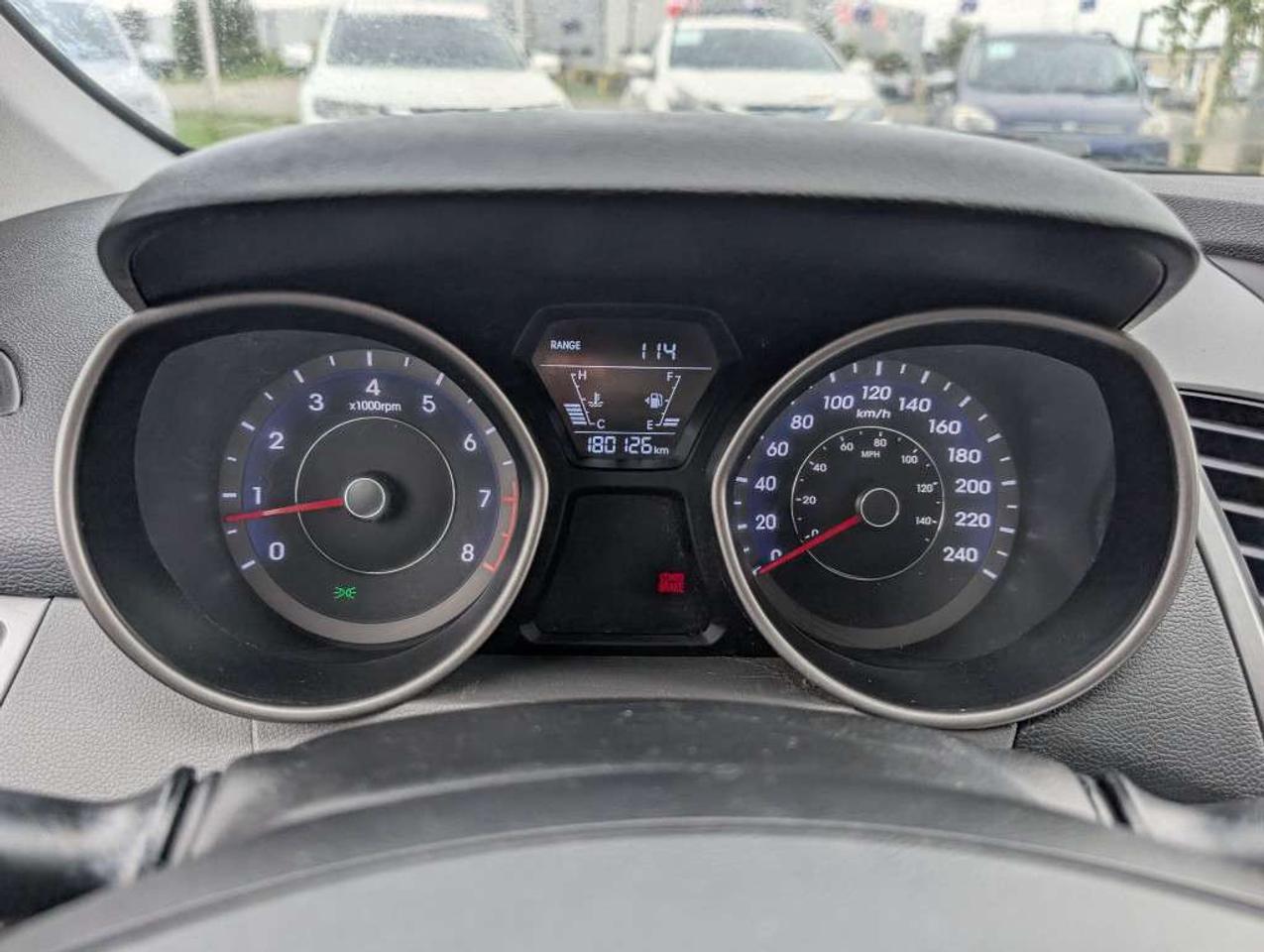 2016 Hyundai Elantra L Photo