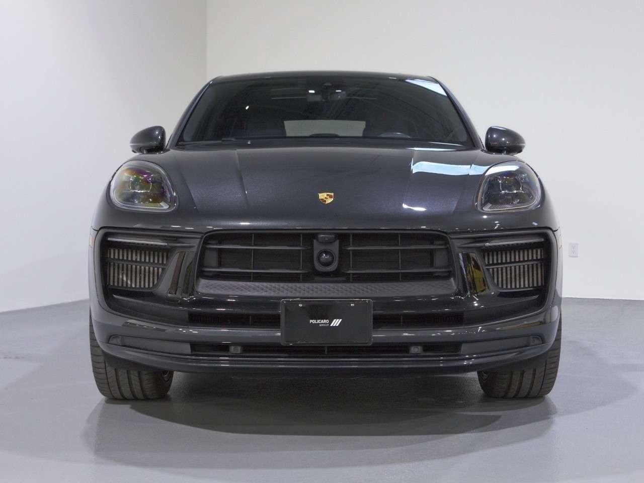 2024 Porsche Macan S AWD Photo