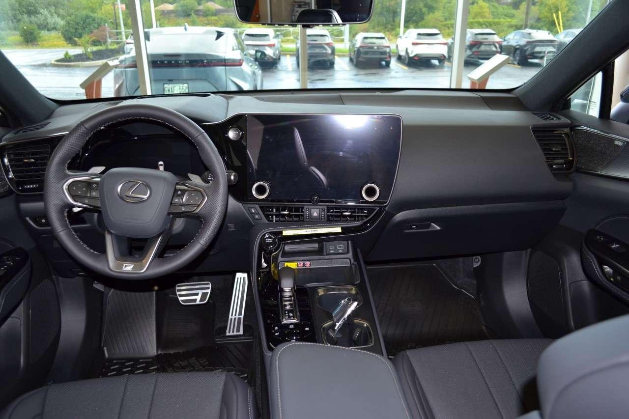2026 Lexus NX 350h F SPORT 3 Photo