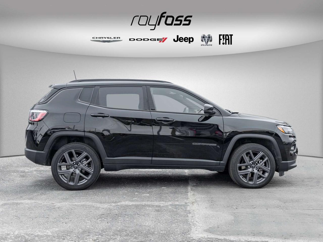 2026 Jeep Compass Limited   Leather   Power Liftgate   Remote Start Photo