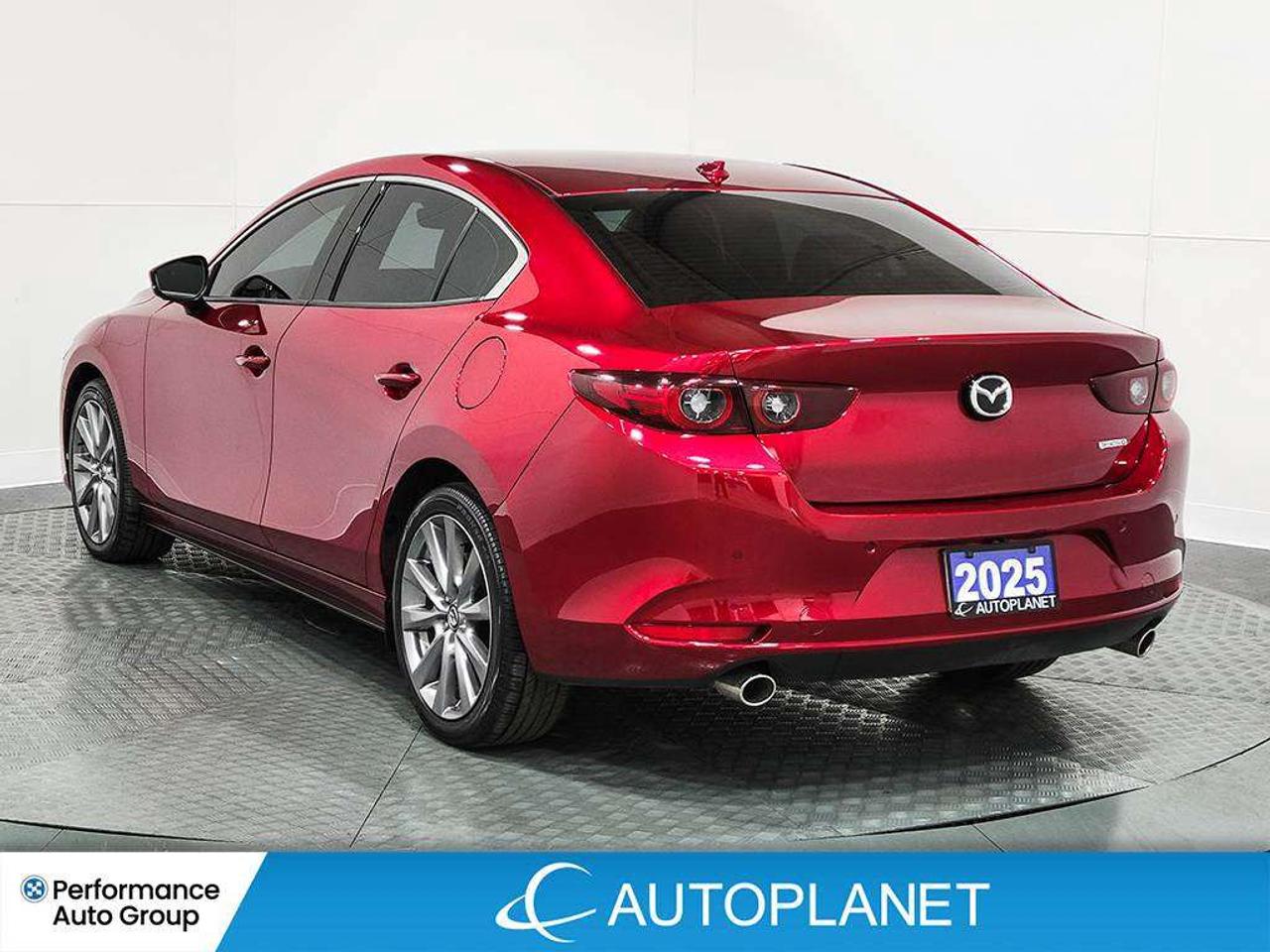 2025 Mazda 3 GT, Heads Up Display, Sunroof, Back Up Cam! Photo