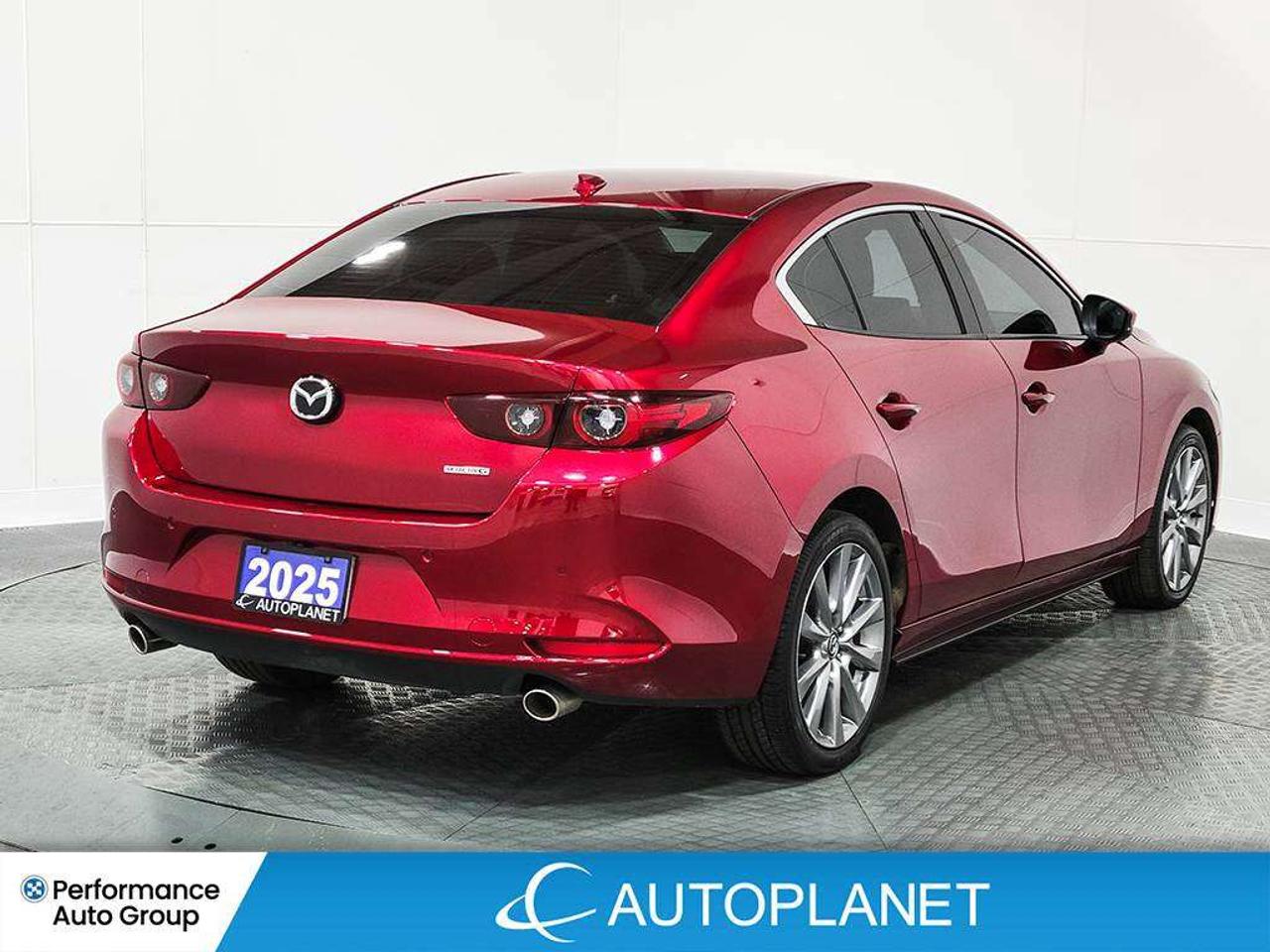 2025 Mazda 3 GT, Heads Up Display, Sunroof, Back Up Cam! Photo