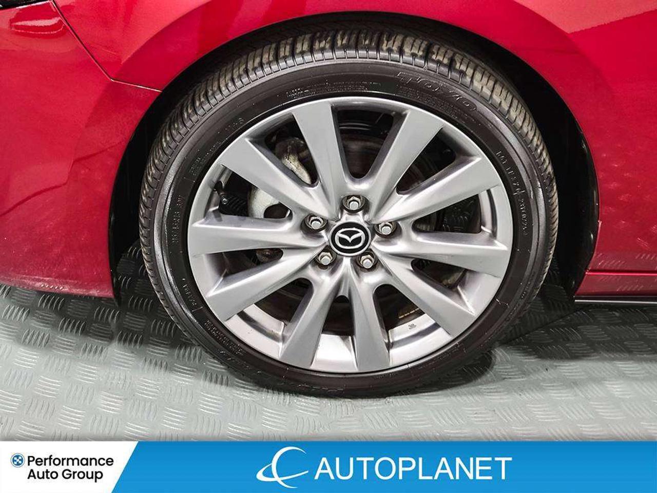2025 Mazda 3 GT, Heads Up Display, Sunroof, Back Up Cam! Photo