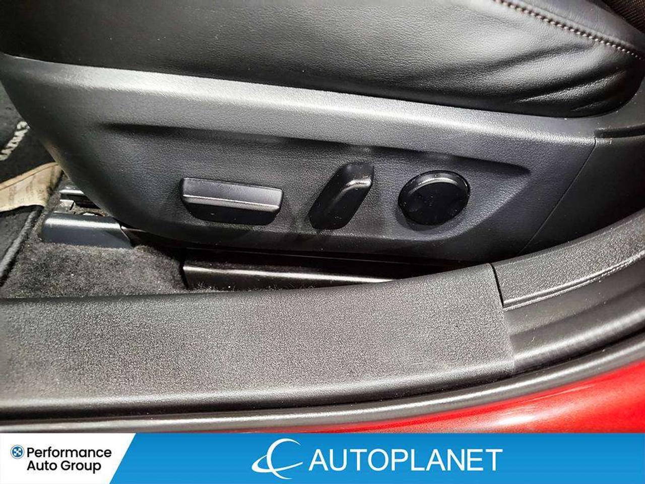 2025 Mazda 3 GT, Heads Up Display, Sunroof, Back Up Cam! Photo