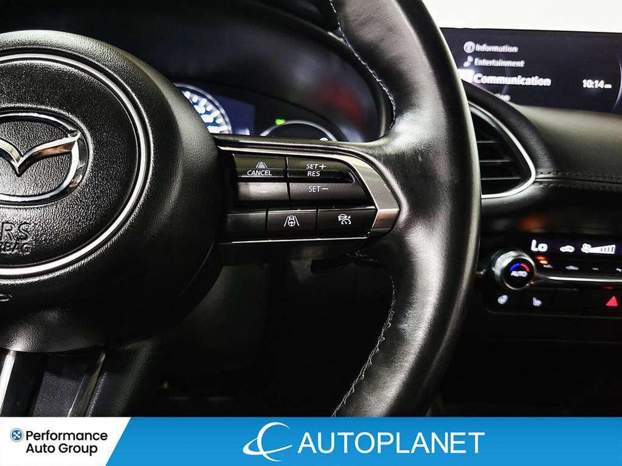 2025 Mazda 3 GT, Heads Up Display, Sunroof, Back Up Cam! Photo