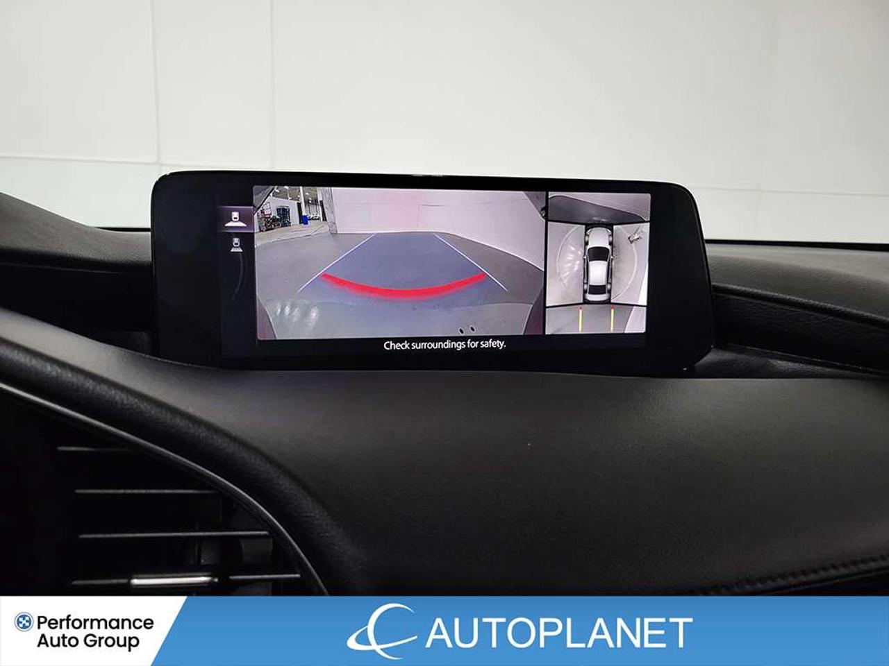 2025 Mazda 3 GT, Heads Up Display, Sunroof, Back Up Cam! Photo