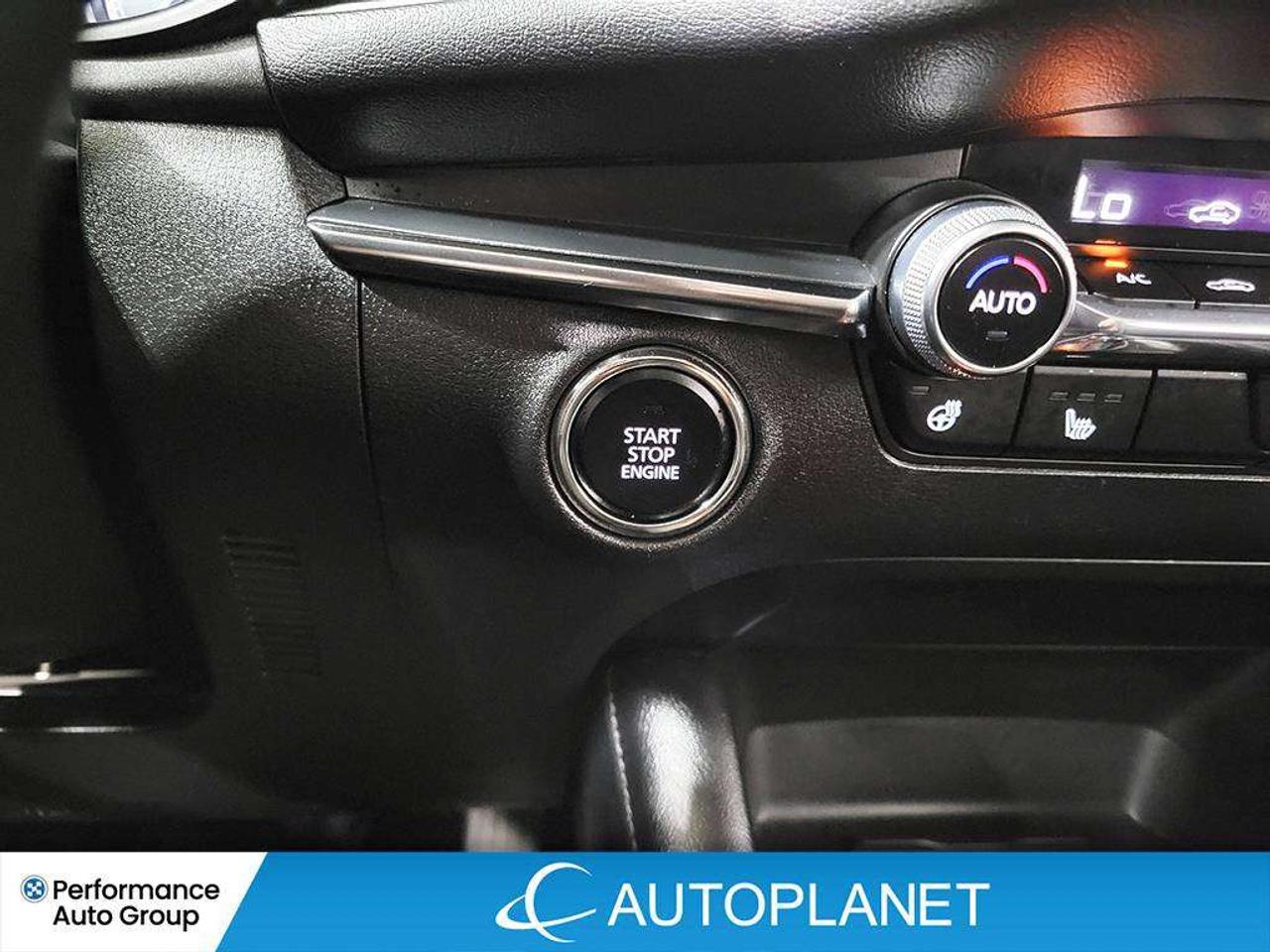 2025 Mazda 3 GT, Heads Up Display, Sunroof, Back Up Cam! Photo