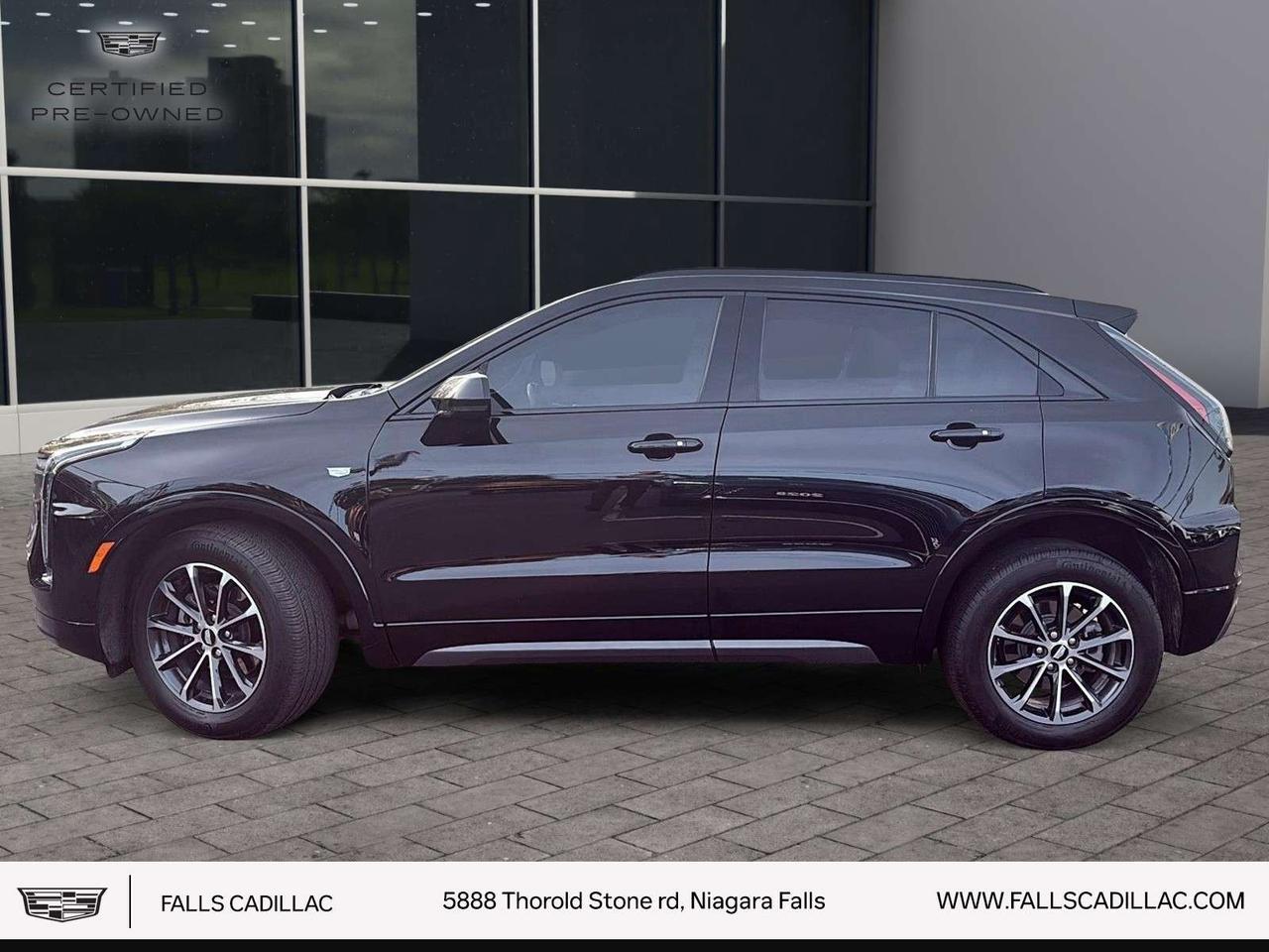 2024 Cadillac XT4 Sport SUNROOF,H.STEERING Photo