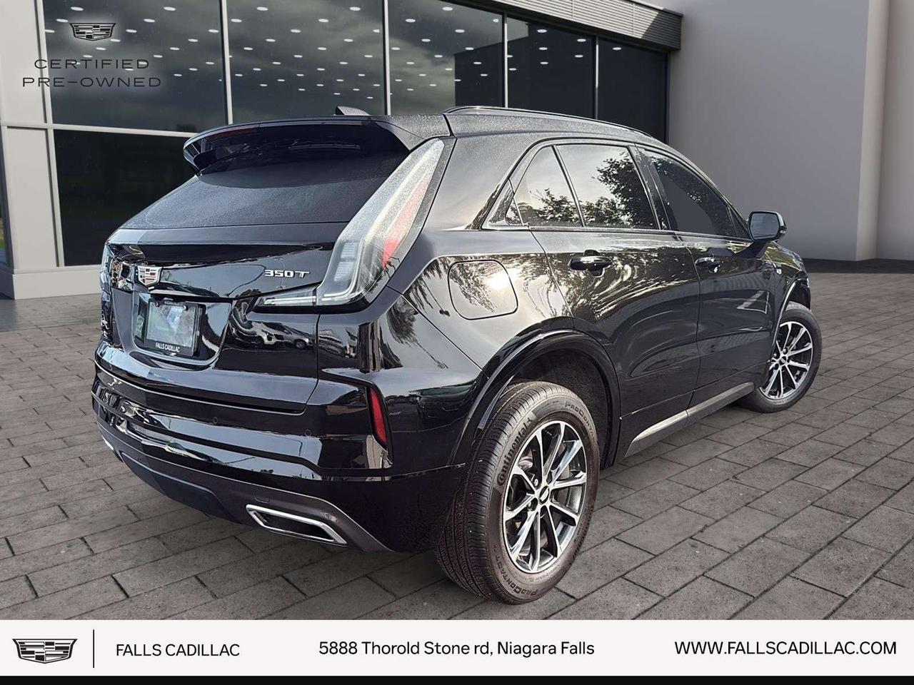 2024 Cadillac XT4 Sport SUNROOF,H.STEERING Photo2
