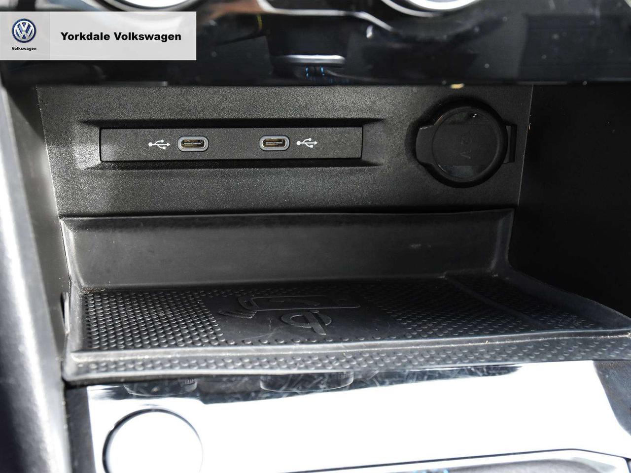 2024 Volkswagen Taos Comfortline Photo