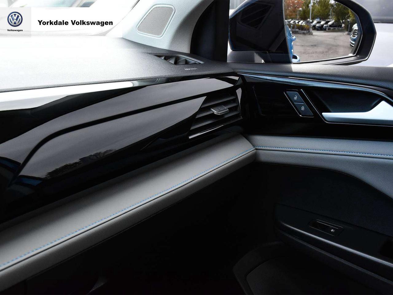 2024 Volkswagen Taos Comfortline Photo