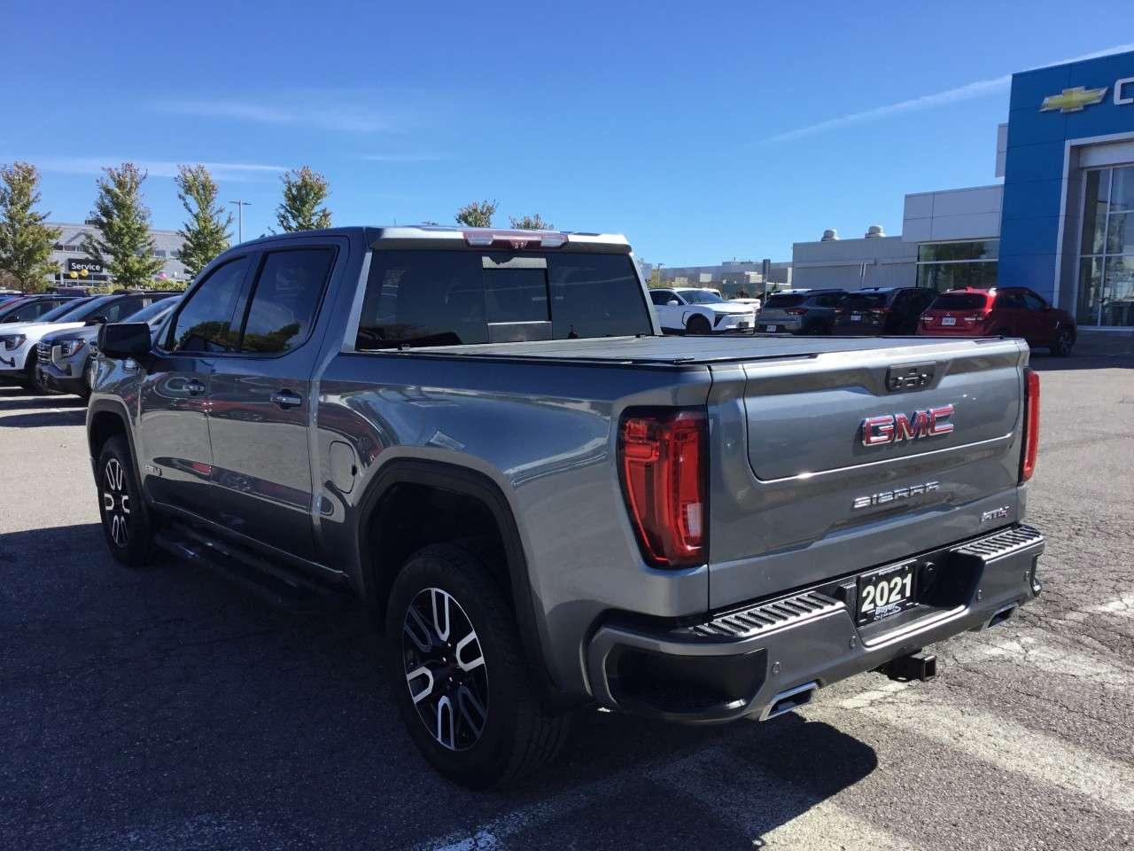 2021 GMC Sierra 1500 Crew Cab Short Box 4-Wheel Drive AT4 Photo