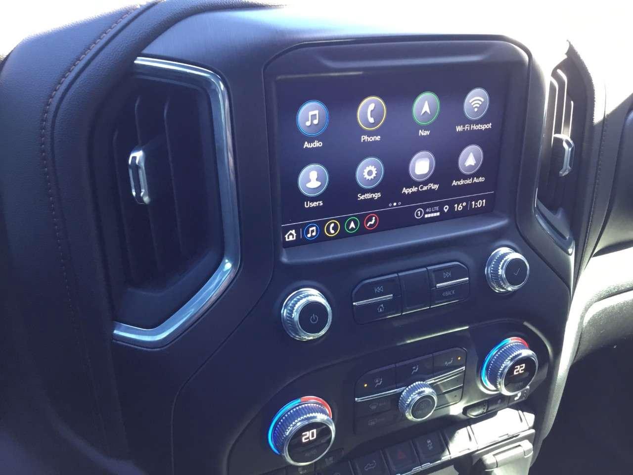 2021 GMC Sierra 1500 Crew Cab Short Box 4-Wheel Drive AT4 Photo