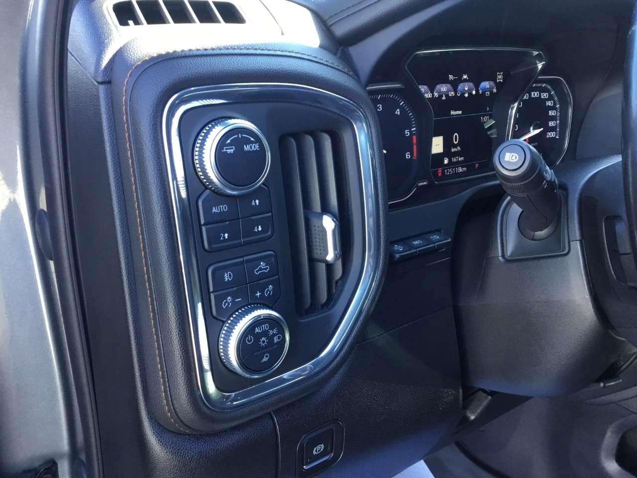 2021 GMC Sierra 1500 Crew Cab Short Box 4-Wheel Drive AT4 Photo