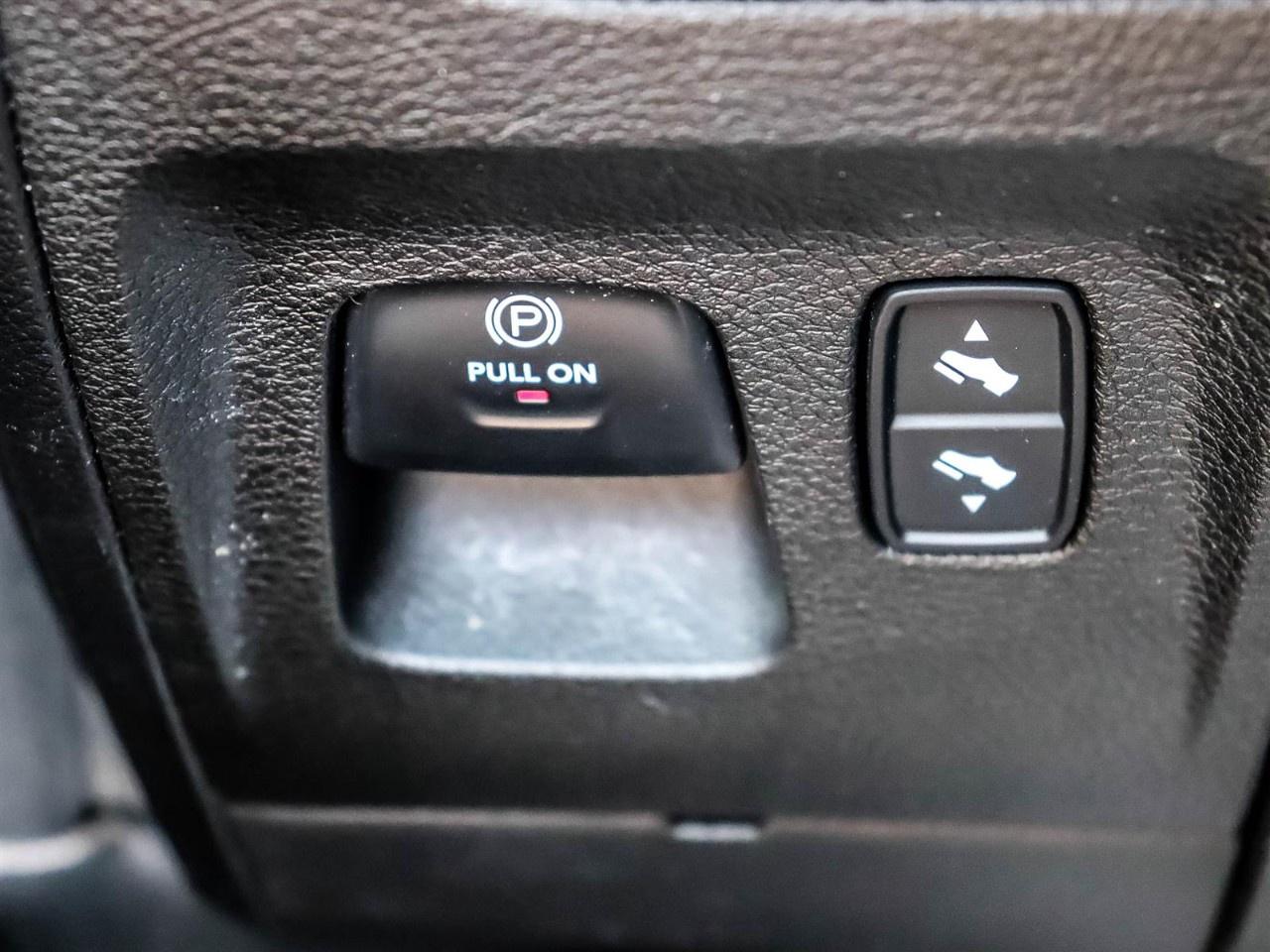 2020 RAM 1500 Rebel 4x4 Crew Cab 5'7" Box Photo