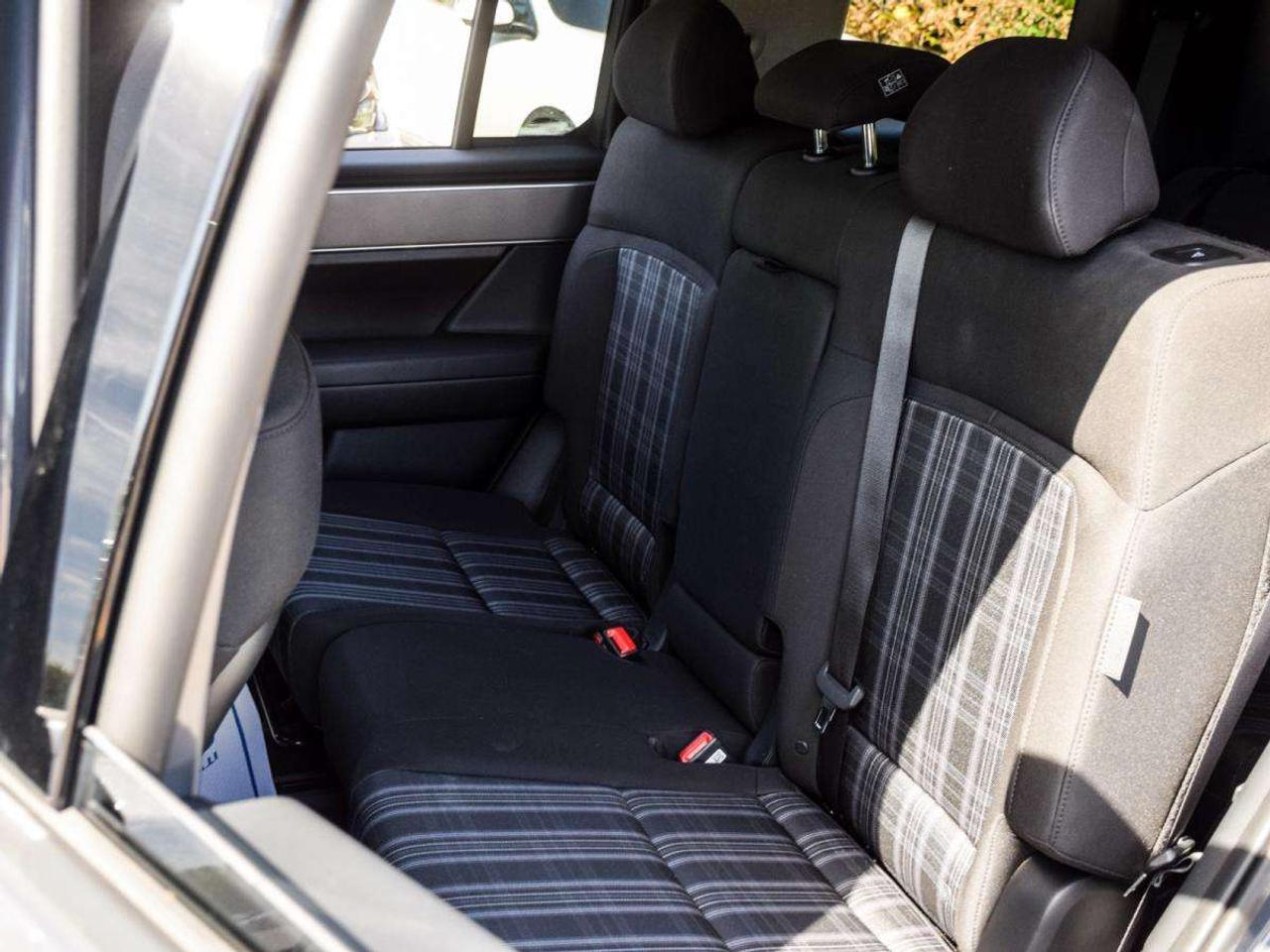 2026 Hyundai Santa Fe HYBRID   1owner, Off Lease, LOW KMS Photo