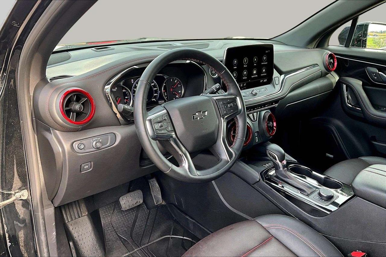 2025 Chevrolet Blazer RS AWD   3.6L V6   Remote Start   Leather   Navi Photo
