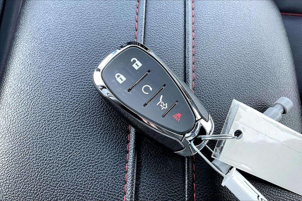 2025 Chevrolet Blazer RS AWD   3.6L V6   Remote Start   Leather   Navi Photo