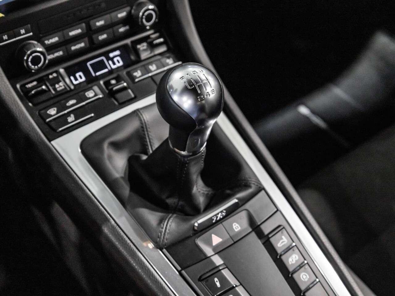 2024 Porsche 718 Cayman GTS 4.0 Coupe Photo