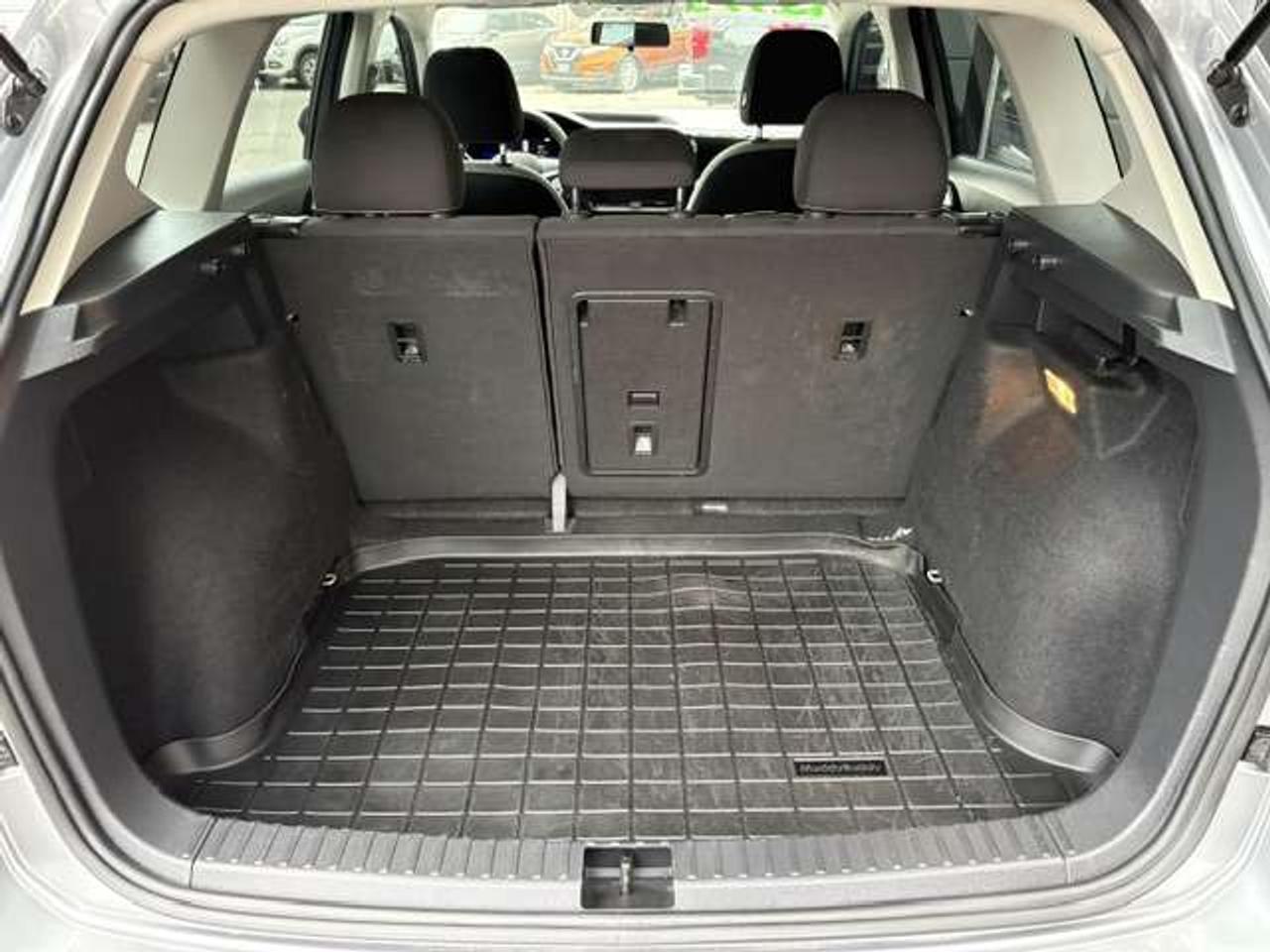 2022 Volkswagen Taos Trendline, ONE OWNER, ACCIDENT FREE, ECONOMY!! Photo