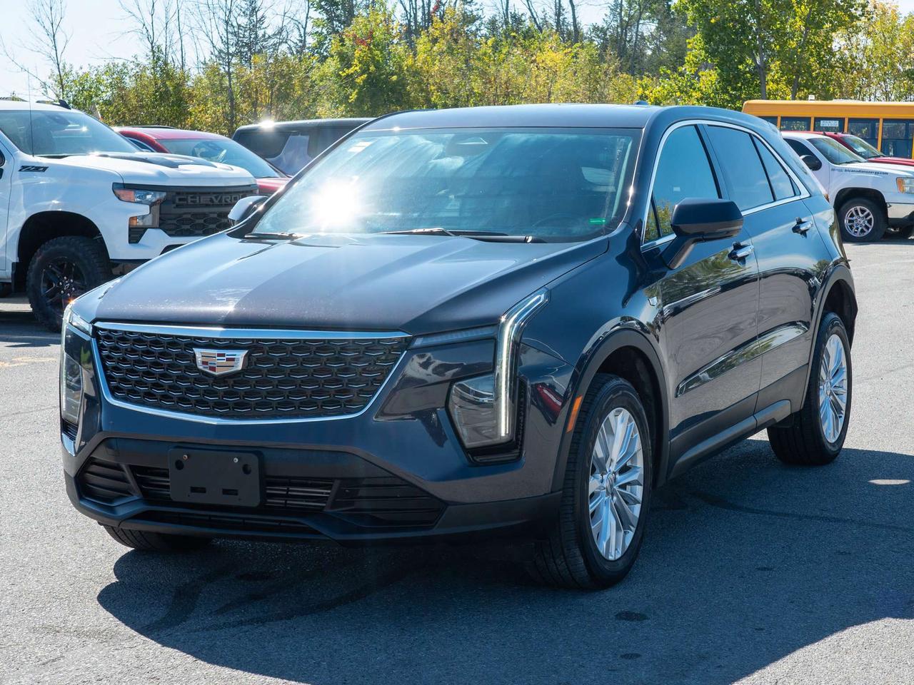 2024 Cadillac XT4 AWD Luxury - Remote Trunk Release   Heated Seats Photo