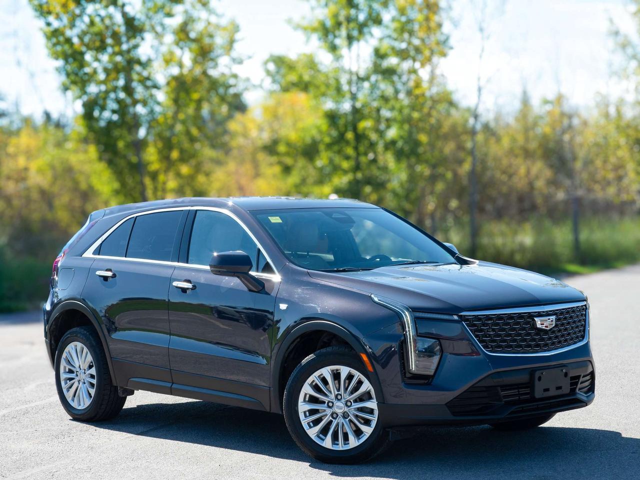 2024 Cadillac XT4 AWD Luxury - Remote Trunk Release   Heated Seats Photo