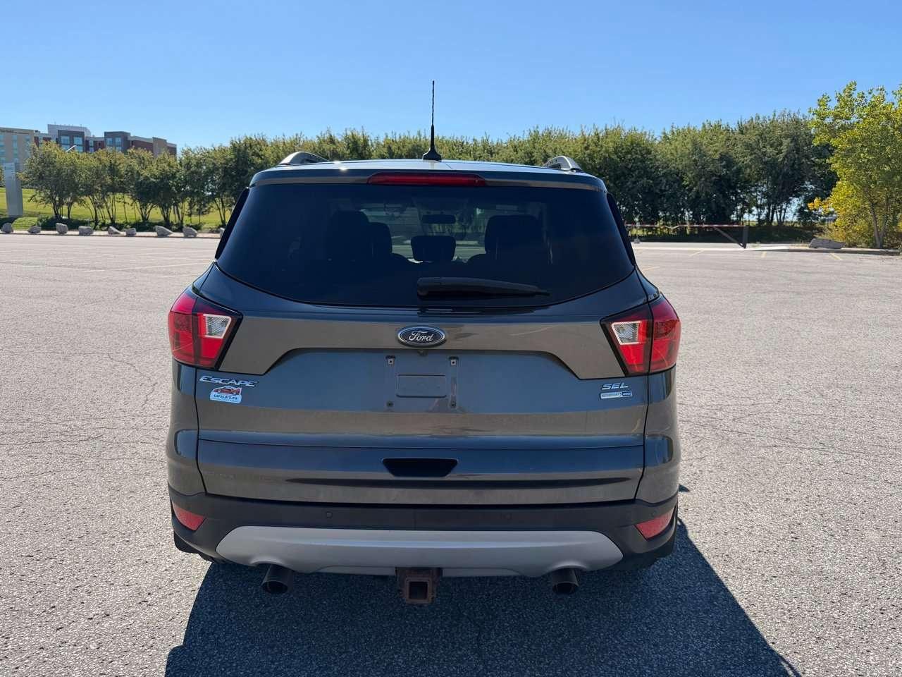 2019 Ford Escape SEL Photo