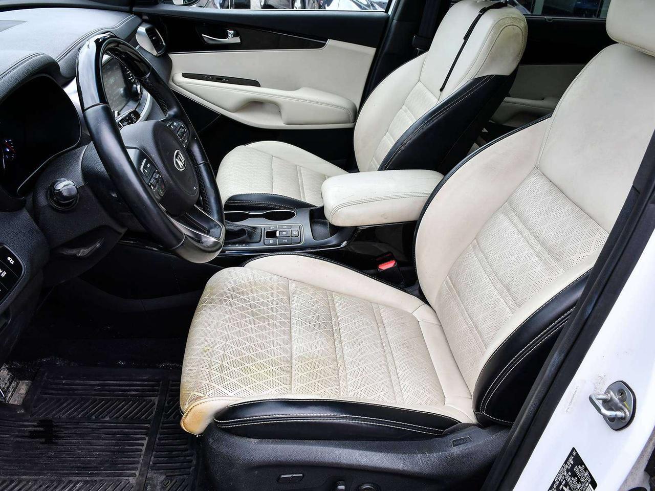 2017 Kia Sorento SX   LEATHER   SUNROOF   CAM   WINTER TIRES   ASIS Photo