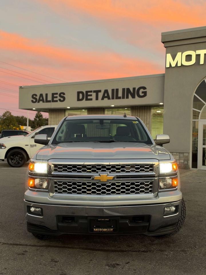 2015 Chevrolet Silverado 1500 4WD Crew Cab 143.5 LT w/1LT Photo