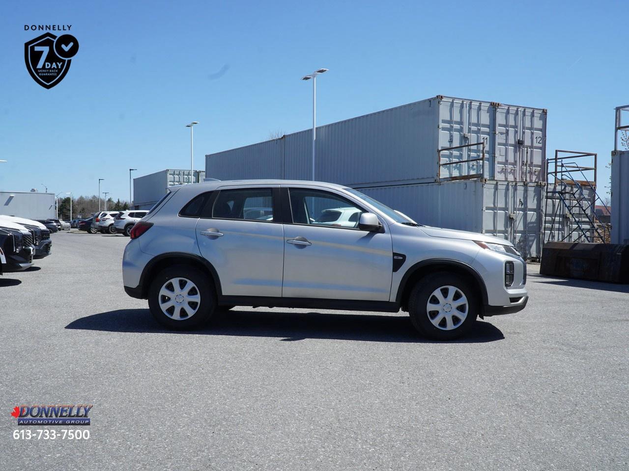 2027 Mitsubishi RVR ES FWD Photo1