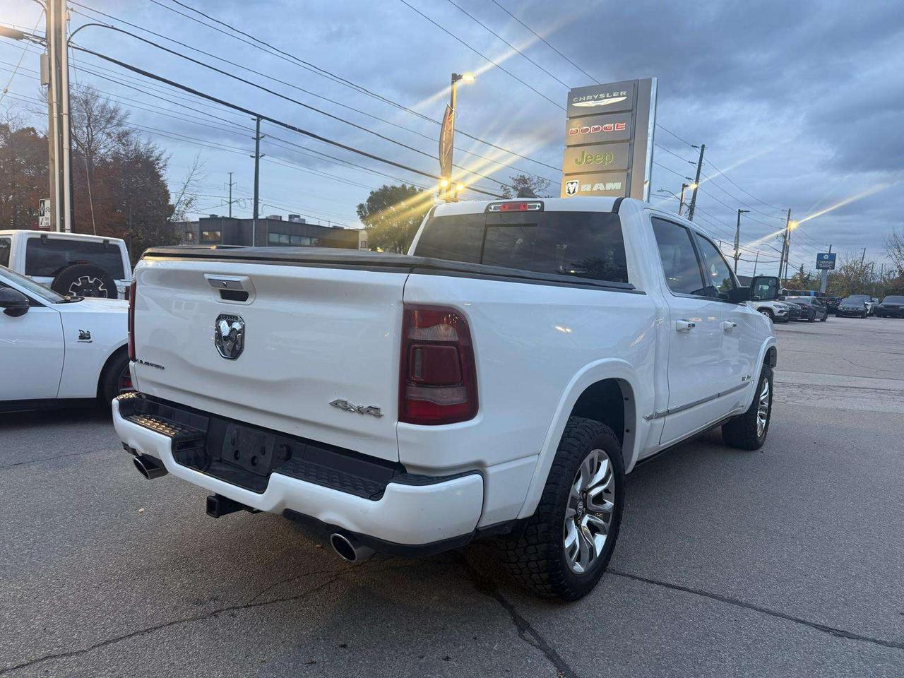 2022 RAM 1500 Limited Photo