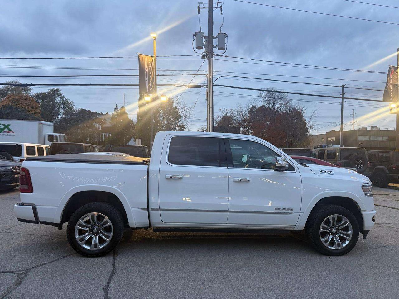 2022 RAM 1500 Limited Photo3