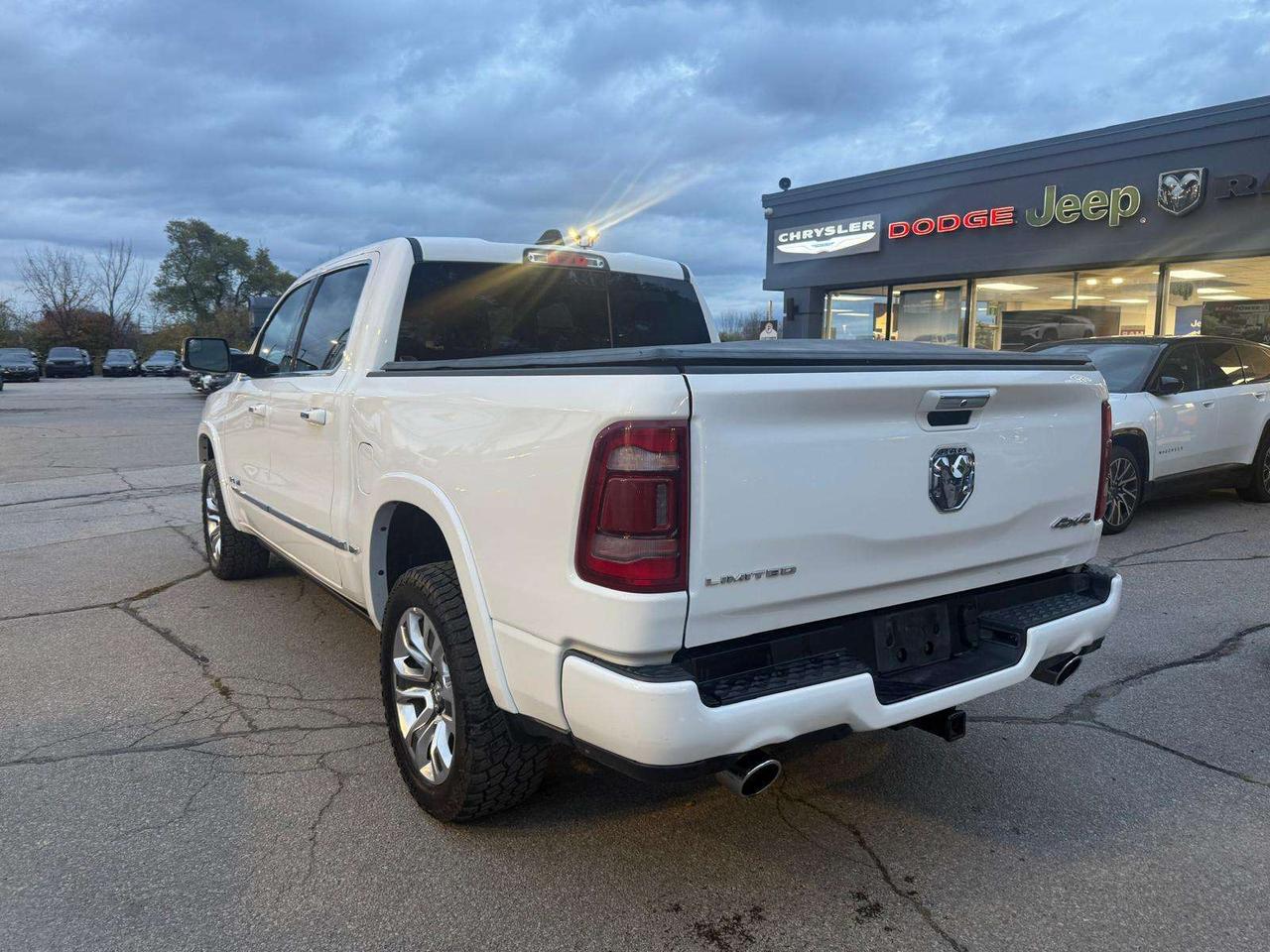 2022 RAM 1500 Limited Photo