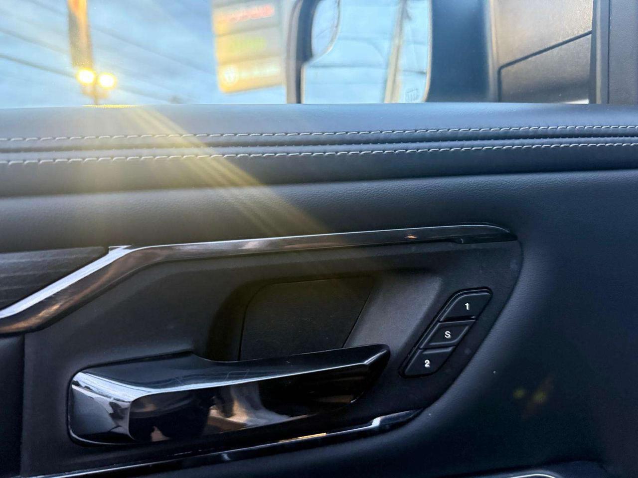 2022 RAM 1500 Limited Photo