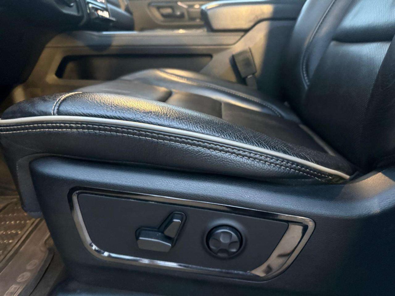 2022 RAM 1500 Limited Photo