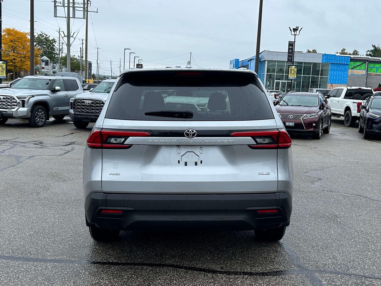 2024 Toyota Grand Highlander XLE Photo