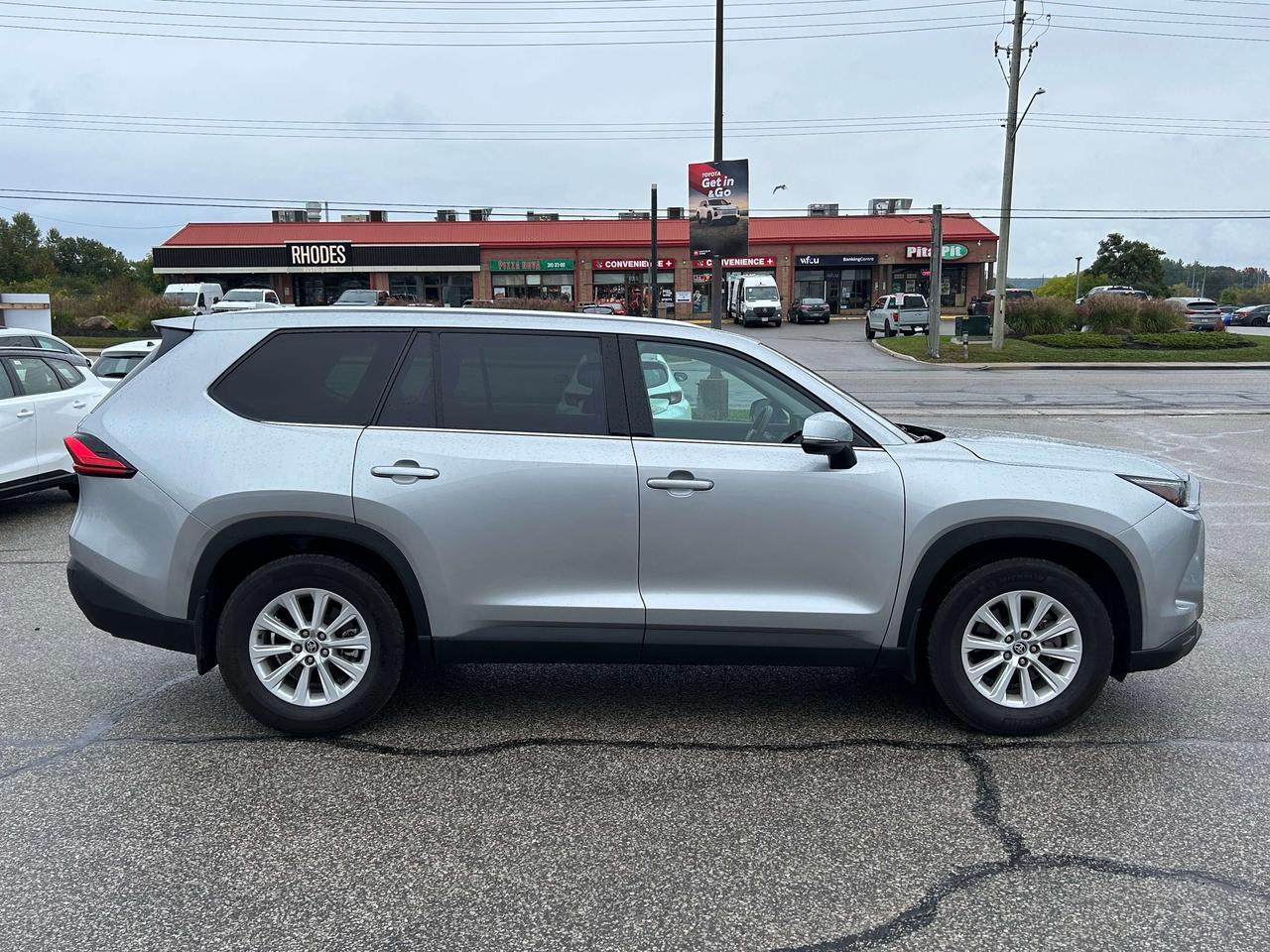 2024 Toyota Grand Highlander XLE Photo