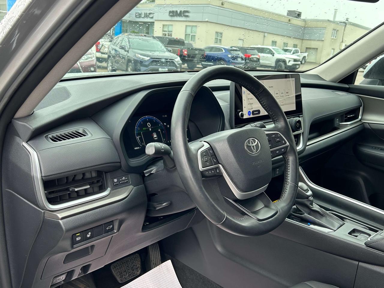 2024 Toyota Grand Highlander XLE Photo
