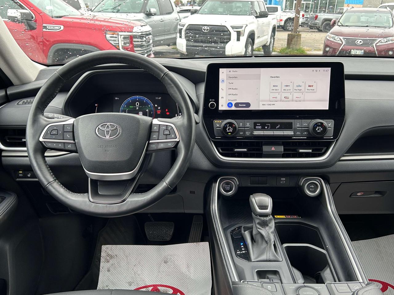 2024 Toyota Grand Highlander XLE Photo