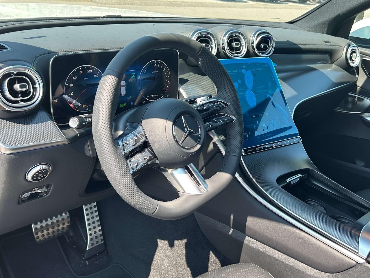 2027 Mercedes-Benz GLC GLC 350e Photo
