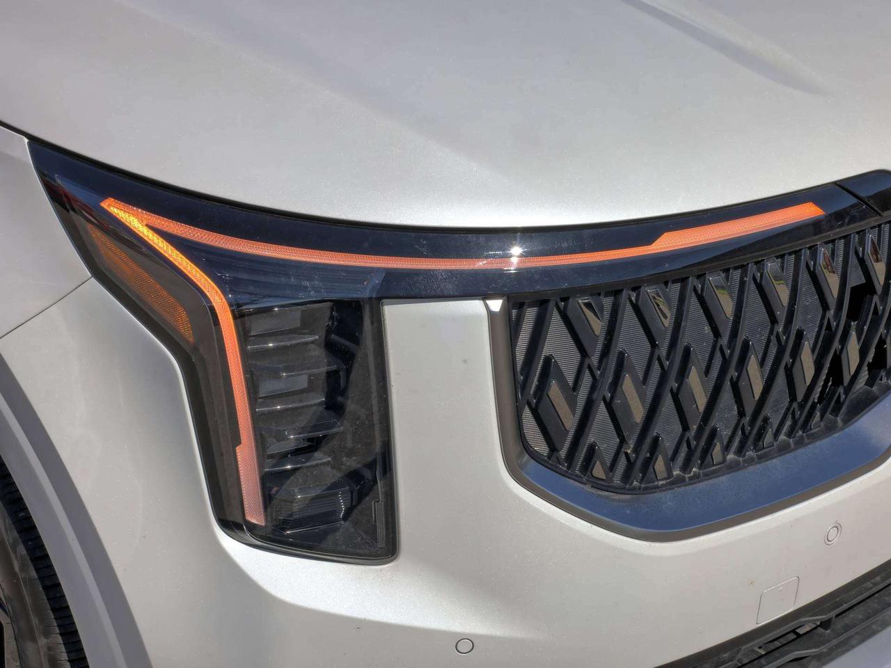 2026 Kia Carnival LX+ Photo
