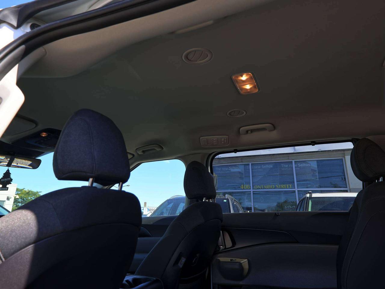 2026 Kia Carnival LX+ Photo