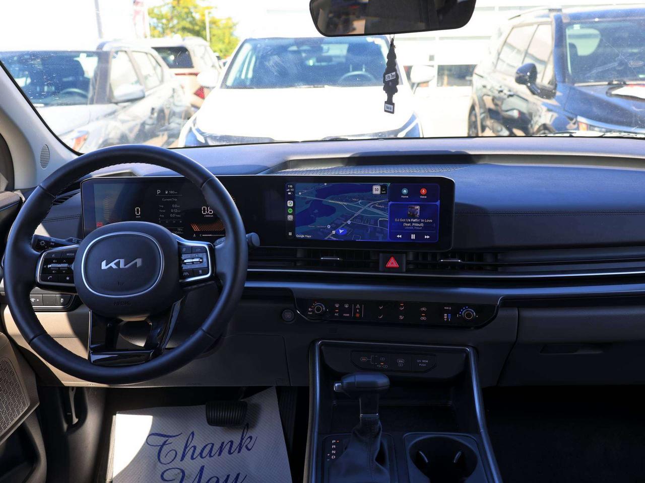2026 Kia Carnival LX+ Photo