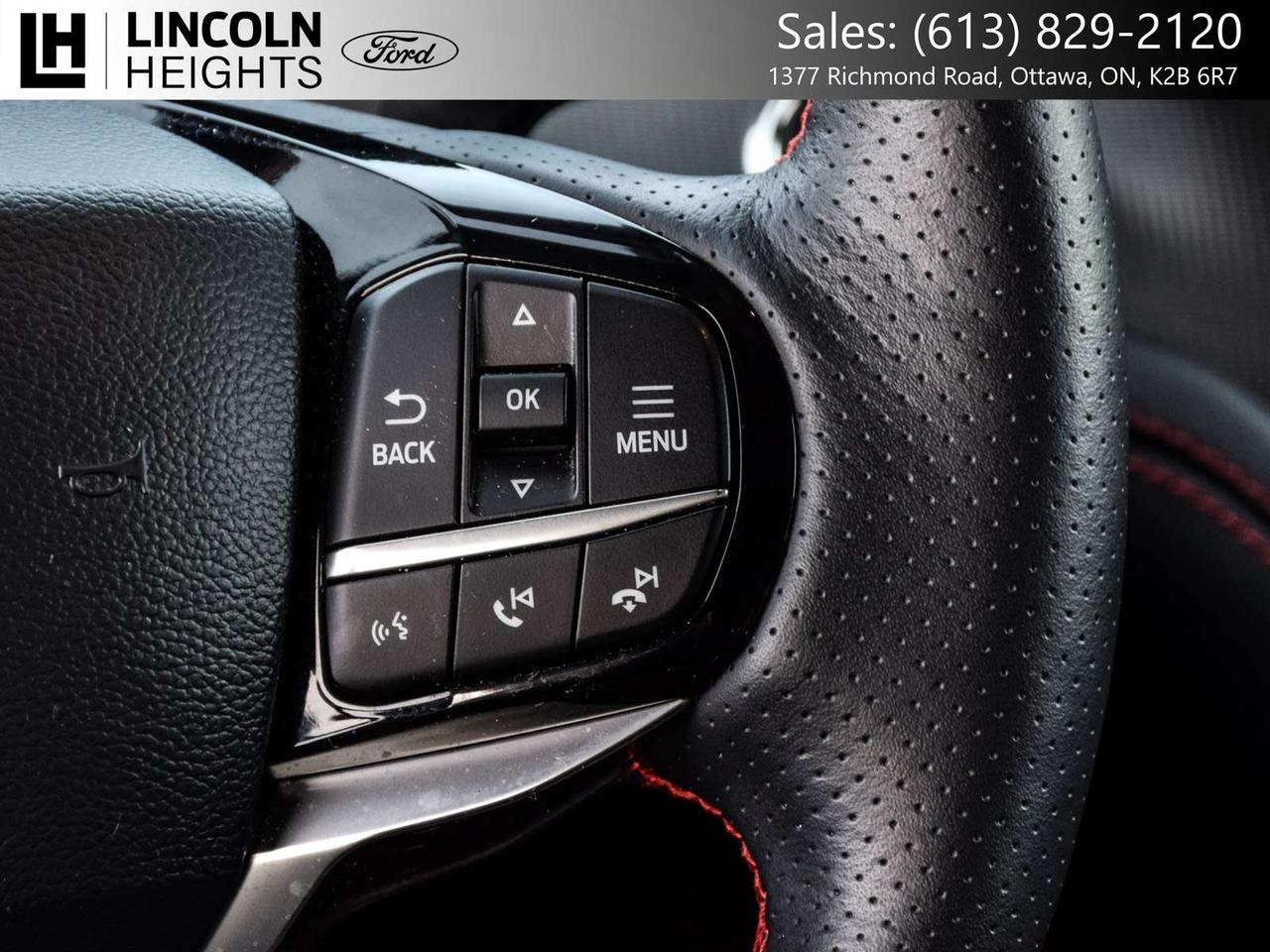 2025 Ford Explorer ST-Line Photo
