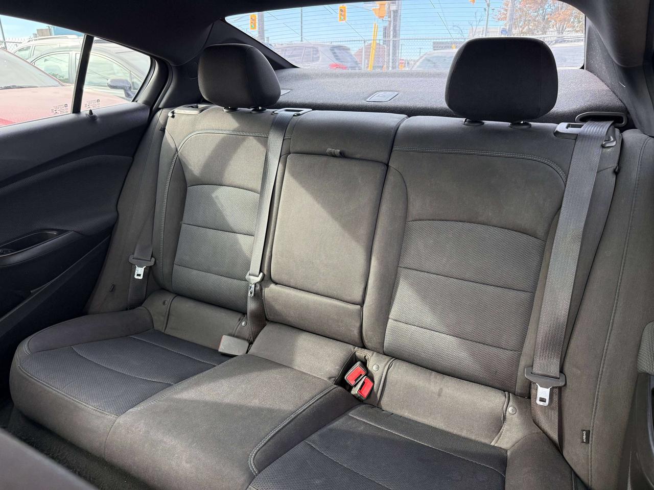 2018 Chevrolet Cruze *** 3 YEAR WARRANTY INCLUDED *** Photo