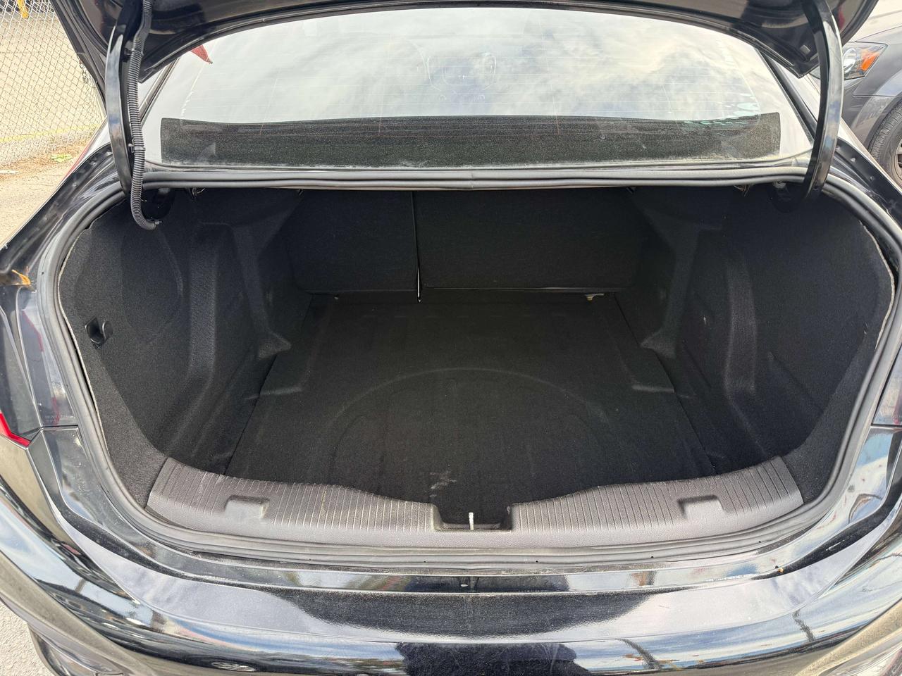 2018 Chevrolet Cruze *** 3 YEAR WARRANTY INCLUDED *** Photo