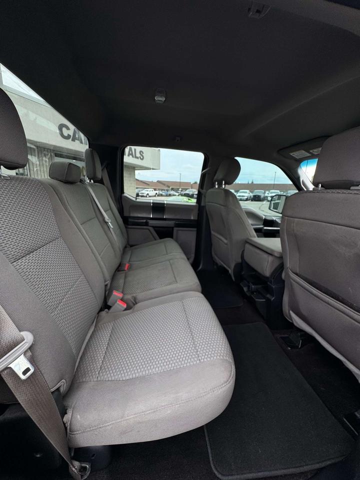 2018 Ford F-150 XLT 4WD SuperCrew 5.5' Box Photo