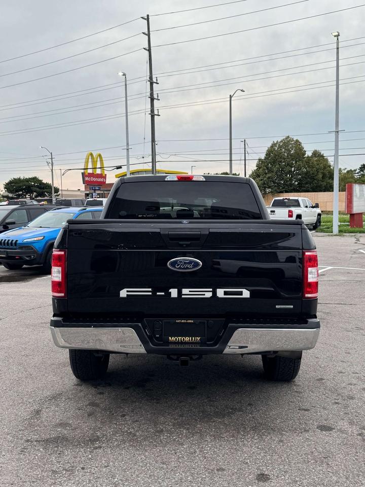 2018 Ford F-150 XLT 4WD SuperCrew 5.5' Box Photo