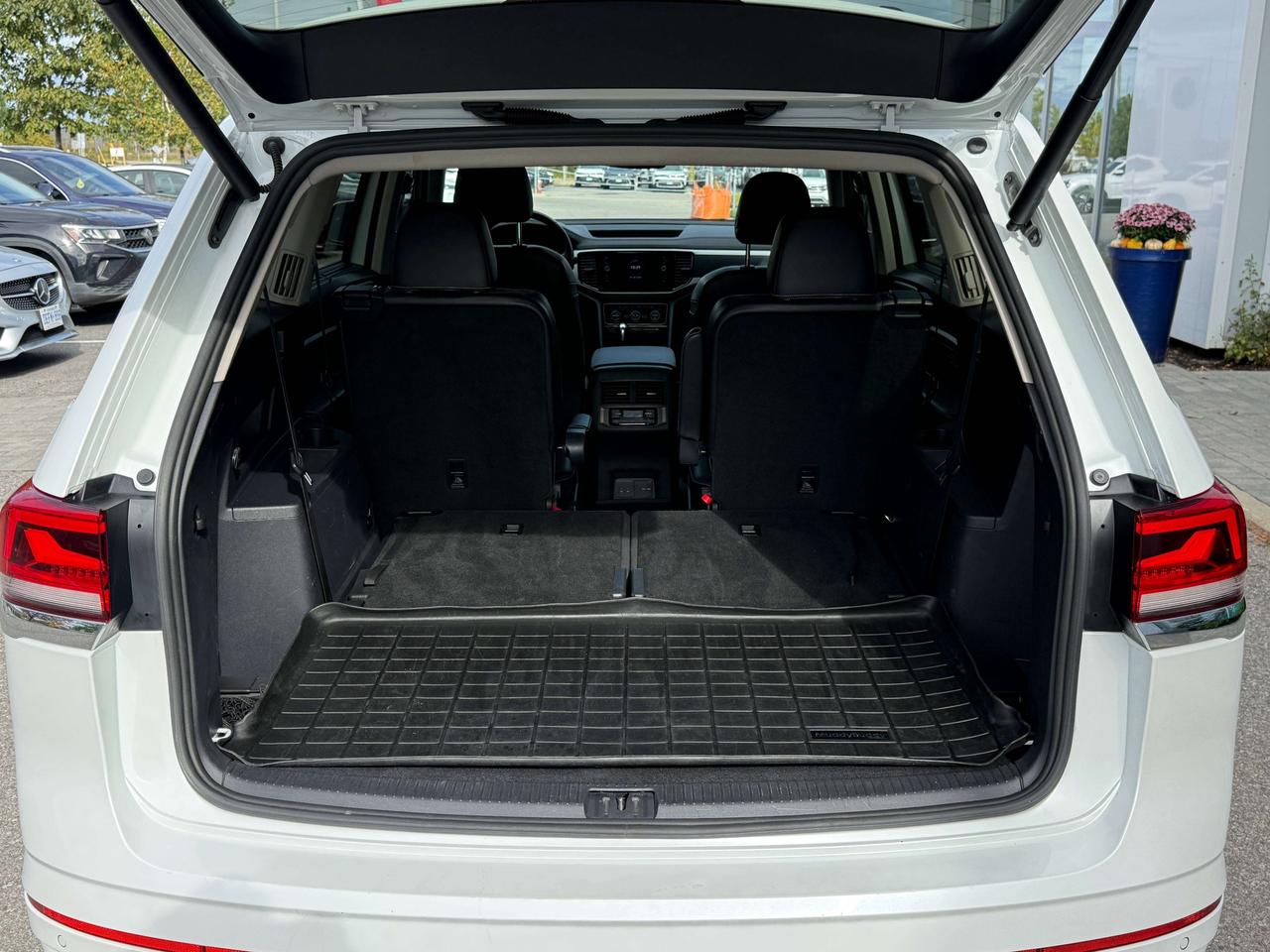 2022 Volkswagen Atlas EXECLINE Photo